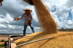 CRA presentó un paquete de reformas fiscales