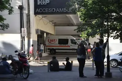 Grave siniestro vial en la ruta 38: un jugador de vóley de Concepción permanece internado en estado delicado