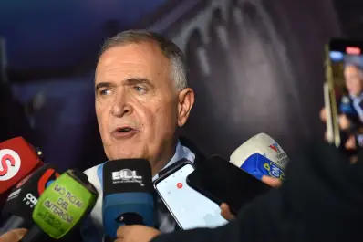 Con salarios, aguinaldo y bono, la Provincia inyectará casi $500.000 millones