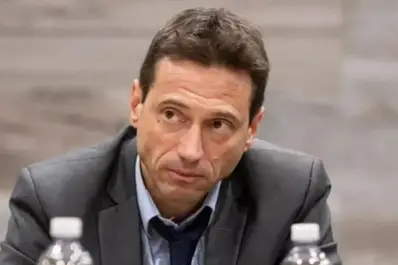 Escándalo en San Lorenzo: Moretti abandonó la reunión, denunciaron un incidente con un hincha y la oposición pide renuncias masivas