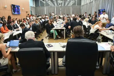 Con apoyo de Jaldo, Milei logró dictamen del Presupuesto que deroga financiamiento a discapacidad y universidades