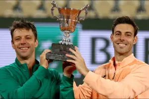 Horacio Zeballos fue distinguido como campeón mundial de dobles 2025 por la Federación Internacional de Tenis