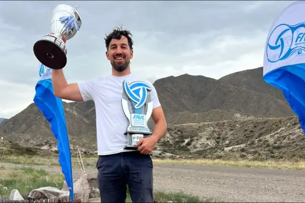 El tucumano Álvaro Blas Lucero se consagró bicampeón del Campeonato Argentino de Parapente