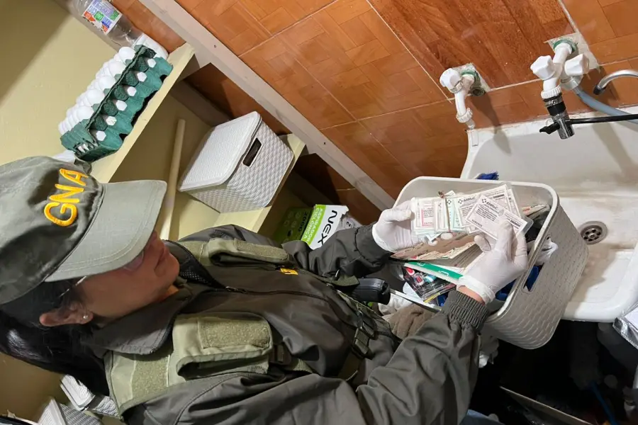 Involucran a siete tucumanos en el tráfico internacional de armas