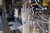 Entre la cancelación de deudas y la compra de dólares: ¿qué hacen los tucumanos con el aguinaldo?