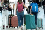 Vacaciones 2026: qué documentos necesitás para viajar al exterior y cómo sacarlos al menor costo