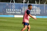 Buscan llevarlo a una situación límite: el duro descargo del representante de Acosta tras su marginación de Atlético Tucumán