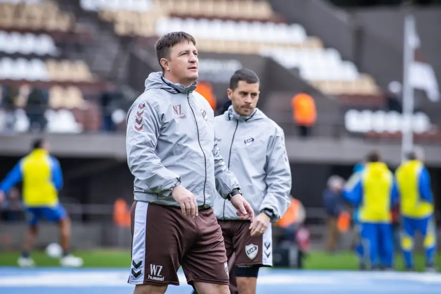 ESTUVO EN TUCUMÁN. Walter Zunino formó parte del cuerpo técnico de la dupla Orsi - Gómez y ahora dirige a Platense