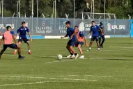 Doble turno y presión alta: Colace define la identidad de Atlético Tucumán antes de Navidad