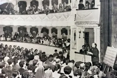 Recuerdos fotográficos: 1968 y 1971. Fervor por el parapsicólogo González Quevedo