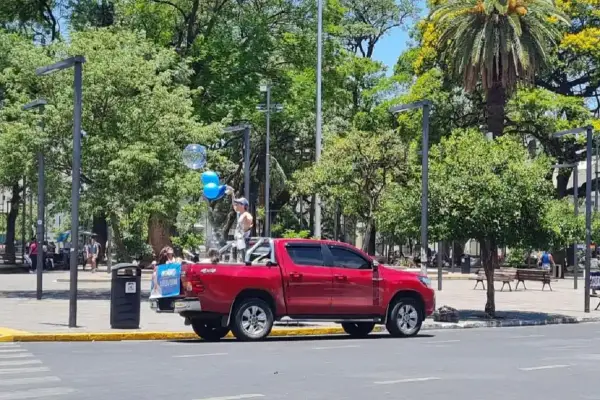 Enrique Romero cargó contra el área de Tránsito por la falta de controles en los festejos de egresados: “La prevención sin multas no sirve”