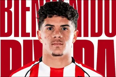 Enfrentó a Lionel Messi, es jugador de selección y será refuerzo de Barracas Central para el 2026