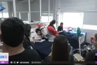 Papá Noel llegó al Hospital de Niños: juguetes, sonrisas y esperanza en una Navidad distinta