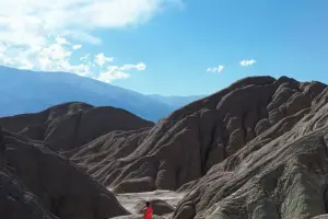El desierto lunar tucumano, una joya escondida para quienes buscan una experiencia diferente