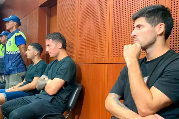 La causa Vélez llegó a su máximo clima de tensión