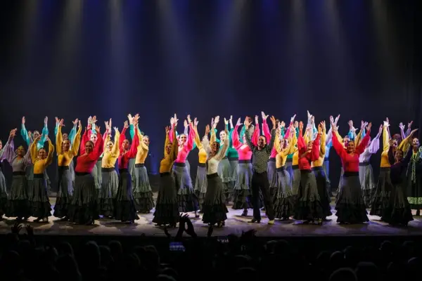 “Renacer” es el flamenco llevado a la vida cotidiana