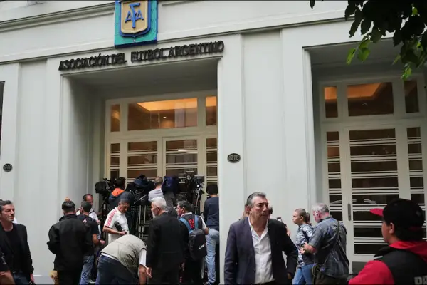 Renunciaron dos jueces del Tribunal de Disciplina de la AFA en medio de las investigaciones judiciales