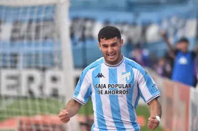 Franco Nicola renovó por un año y seguirá en Atlético Tucumán