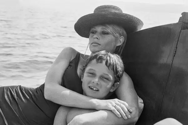 La difícil relación de Brigitte Bardot con su único hijo: un vínculo marcado por la distancia