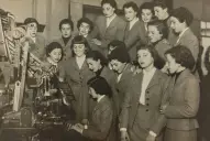 Recuerdos fotográficos: 1954. “¡En garde!” dijeron las esgrimistas secundarias
