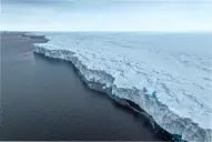 Un robot desaparecido resurgió de las gélidas aguas de la Antártida y reveló lo que los científicos temían