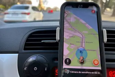 Radares en ruta: cómo funciona la aplicación que te avisa dónde están los controles en tiempo real
