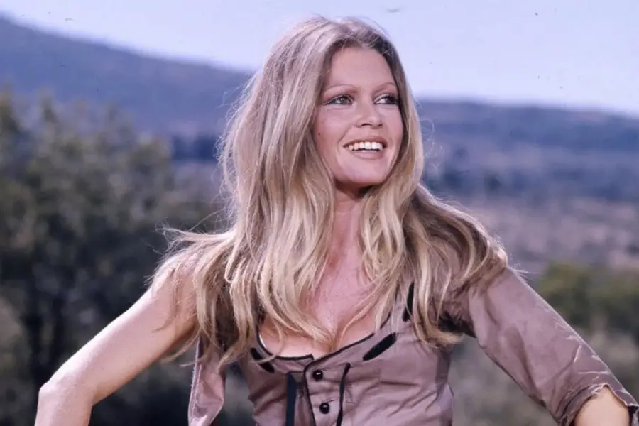 LA RANCHERA MILLONARIA. Bardot, en “Las petroleras”, filme de 1971.