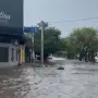 VIDEO. Lluvias intensas y calles colapsadas: el temporal complicó la jornada en la capital tucumana