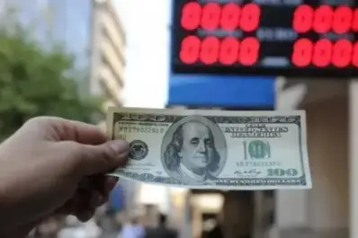 El dólar blue aumentó $300 en el año y cerró a $1.530