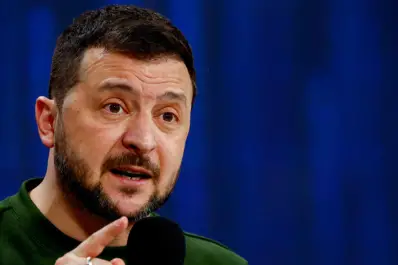 Ucrania ataca con drones a Rusia, que endurece su postura