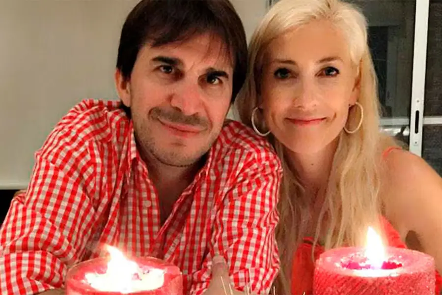 EN LA MIRA. El empresario Javier Faroni, junto a su mujer Erica Gillette, figuran como titulares de la empresa TourProdenter.