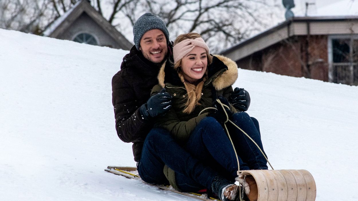 MENTIRA ROMÁNTICA. Natalie Hall y Evan Williams