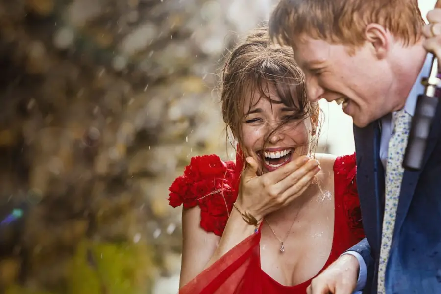 PROTAGONISTAS. Domhnall Gleeson y Rachel McAdams