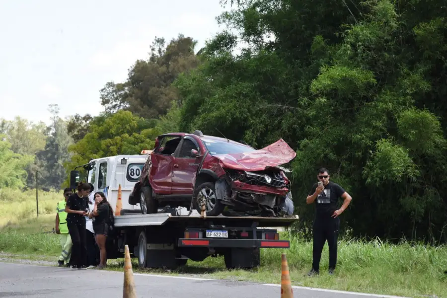 PERICIAS. La Policía analizará el auto para esclarecer el origen del siniestro