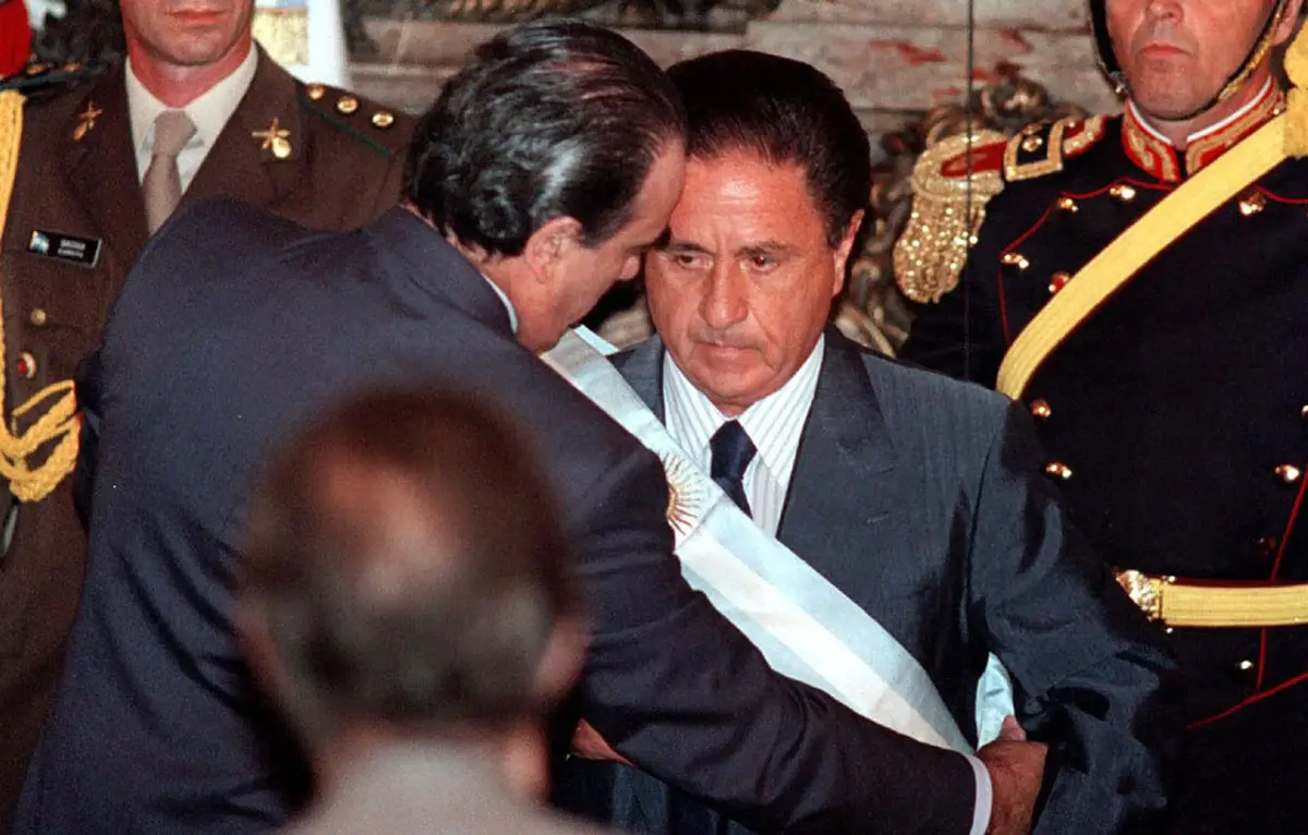 EFEMÉRIDE. El 2 de enero de 2002 Eduardo Duhalde fue elegido Presidente de la Nación por la Asamblea Legislativa en medio del caos en las calles de Buenos Aires.