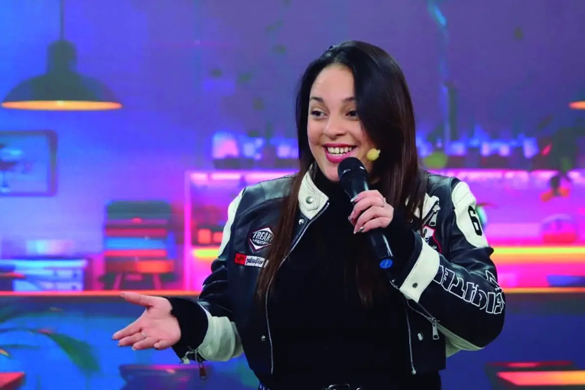 ELI CORTALEZZI. La cantante abrirá la temporada en San Pedro de Colalao.