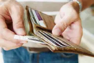 Dónde poner un billete para atraer la abundancia a partir del 1° de enero, según el Feng Shui