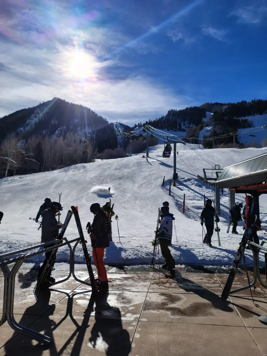 Aspen: un destino mágico, blanco y luminoso para conocer y disfrutar