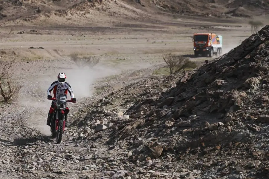 Benja Pascual corre el Dakar en una Segway eléctrica, de origen chino