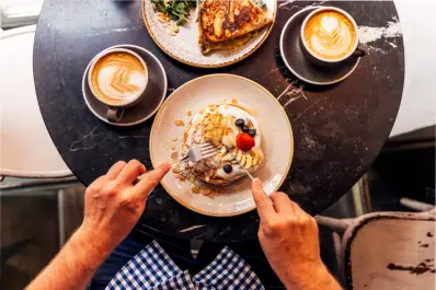 Desayuno en alerta: la combinación popular que los expertos piden evitar