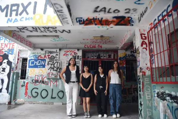 Las primeras mujeres del Gymnasium y el precio de romper una tradición