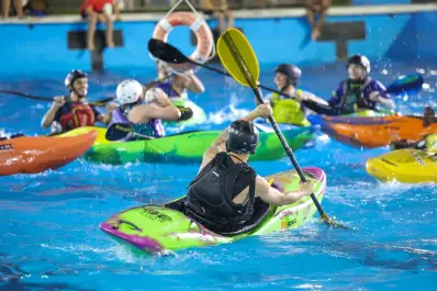 Kayak: el nuevo deporte que puede practicarse en el Complejo Ledesma
