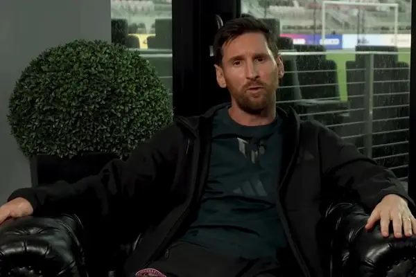 “Hice tres goles y me pidieron que me quede”: Messi rompió el silencio sobre su frustrado pase a River