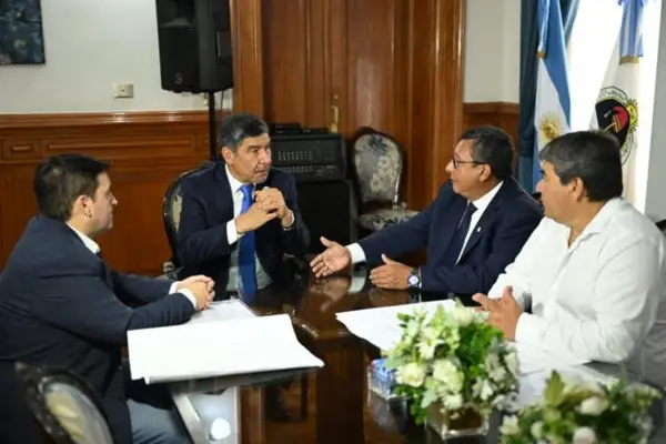 El vicegobernador Acevedo queda al frente del Poder Ejecutivo hasta el jueves 22