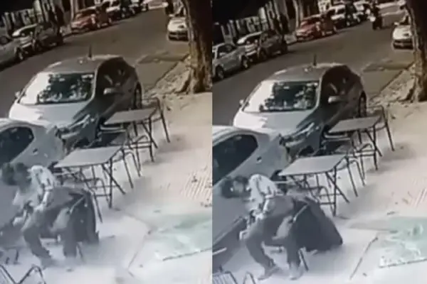 Video: una ventana cayó desde un cuarto piso y golpeó a un hombre que desayunaba en Palermo