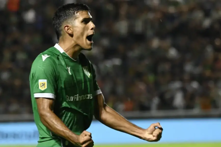 BUEN NIVEL. Nasif tuvo un buen paso por Banfield, que se vio opacado por una lesión