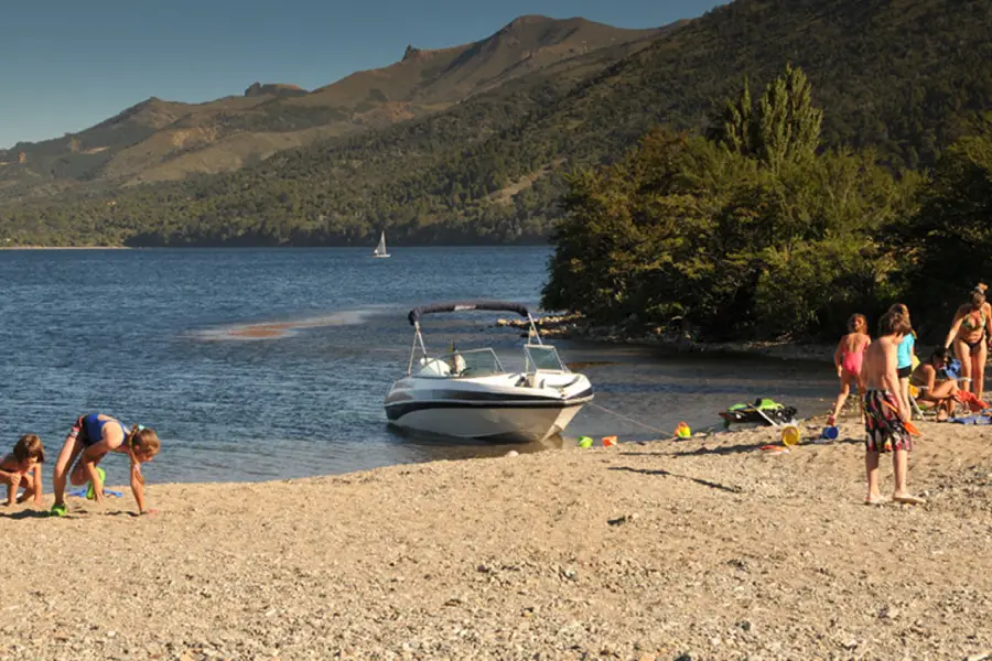 VILLA LAGO MELIQUINA. El secreto mejor guardado de la Patagonia.
