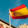 Jóvenes migrantes en España: más permisos de residencia y mayor acceso al trabajo