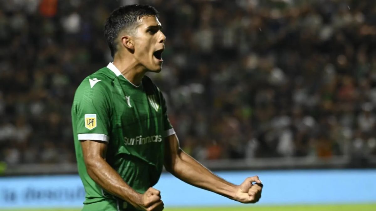BUEN NIVEL. Nasif tuvo un buen paso por Banfield, que se vio opacado por una lesión