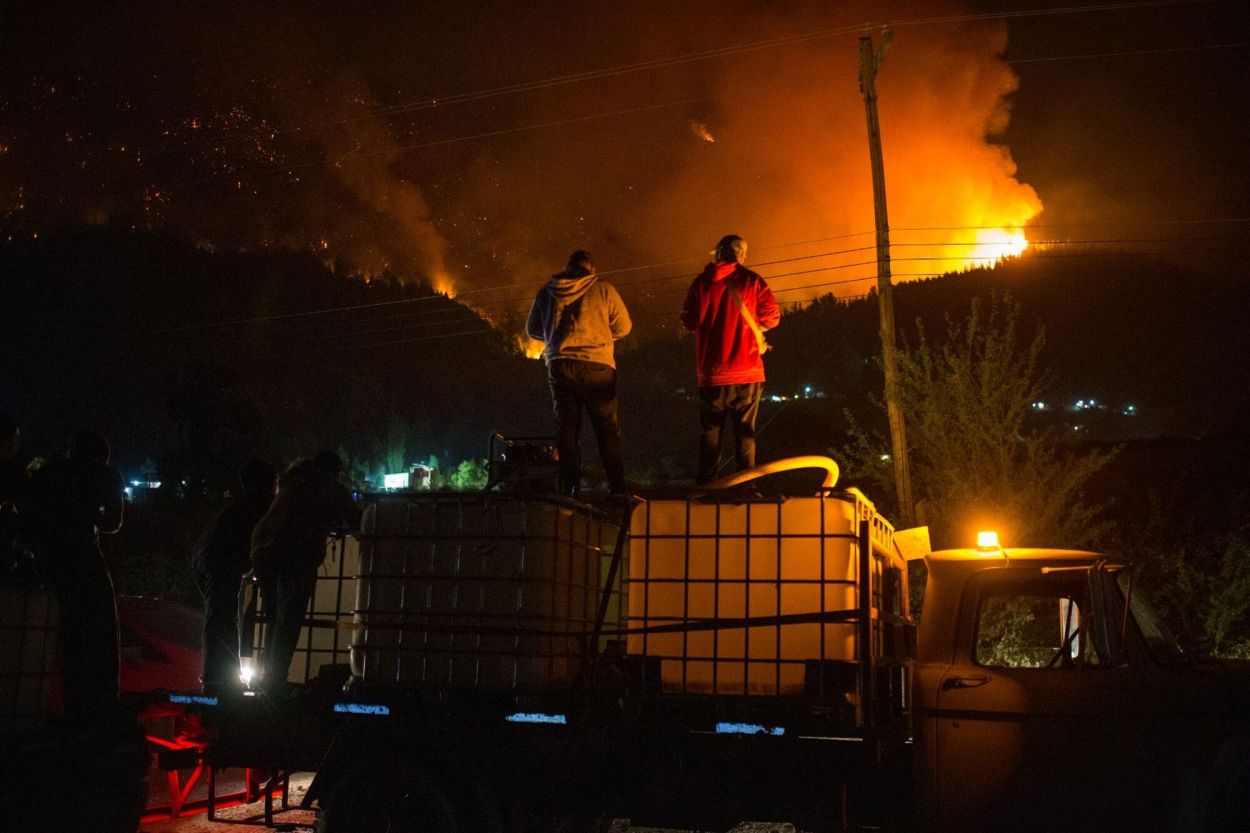 El fuego no tiene control en la Patagonia argentina